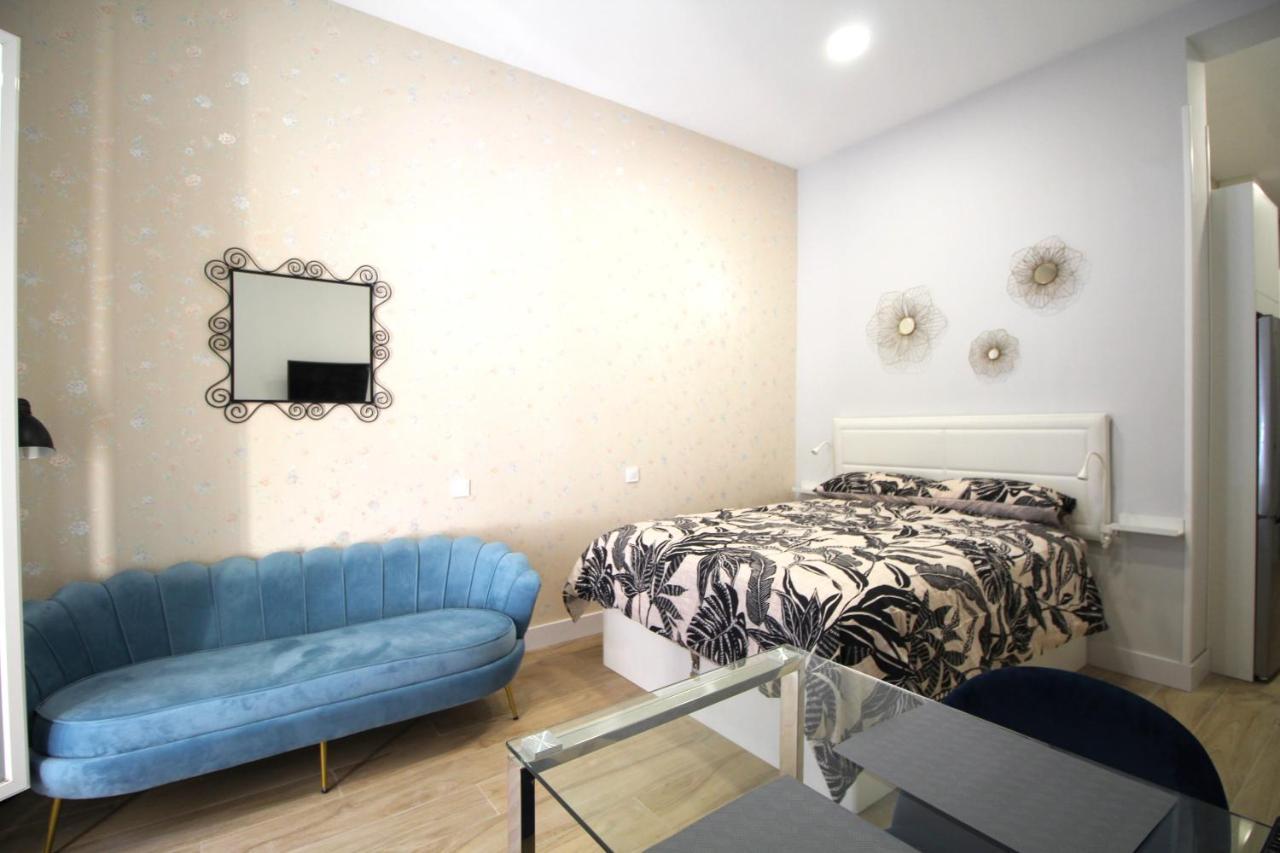 Apartamento En Embajadores Madrid Eksteriør billede