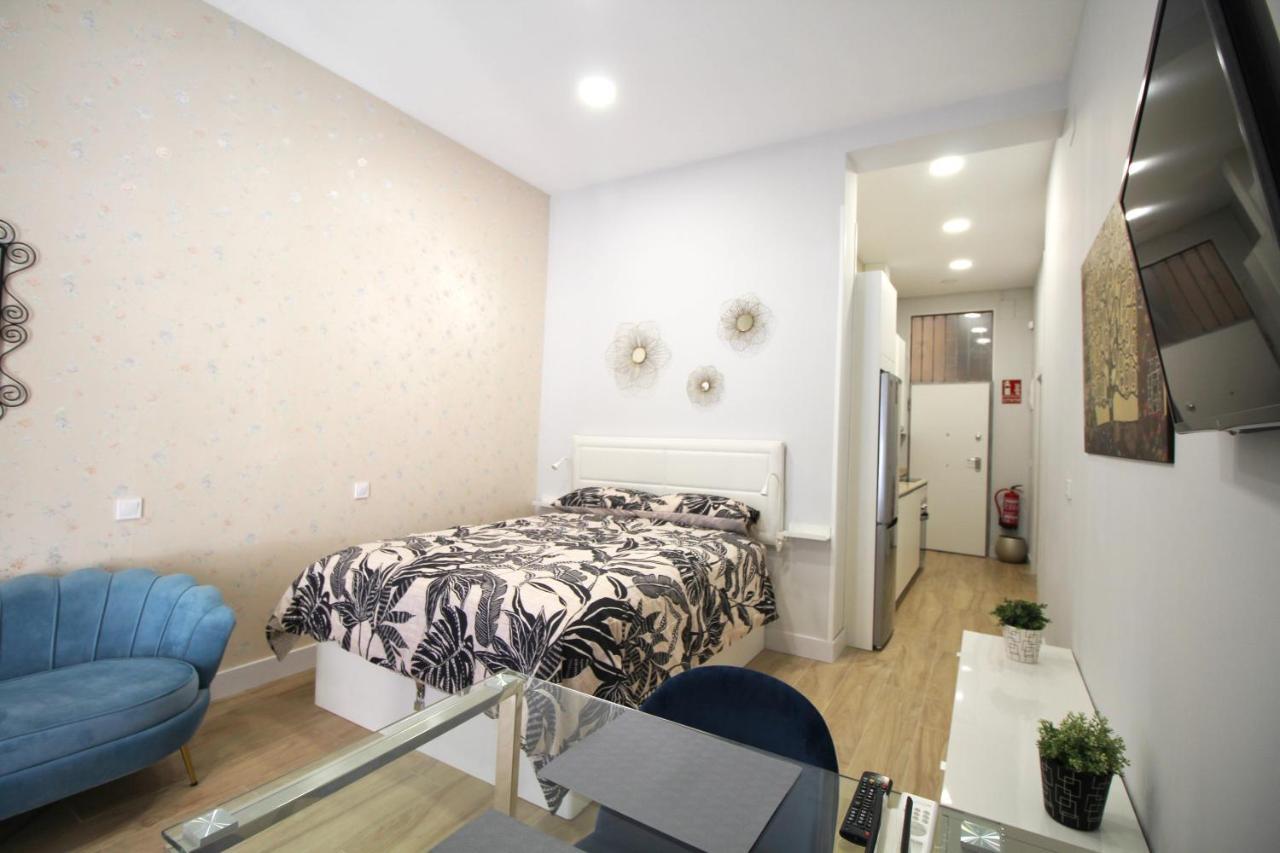 Apartamento En Embajadores Madrid Eksteriør billede